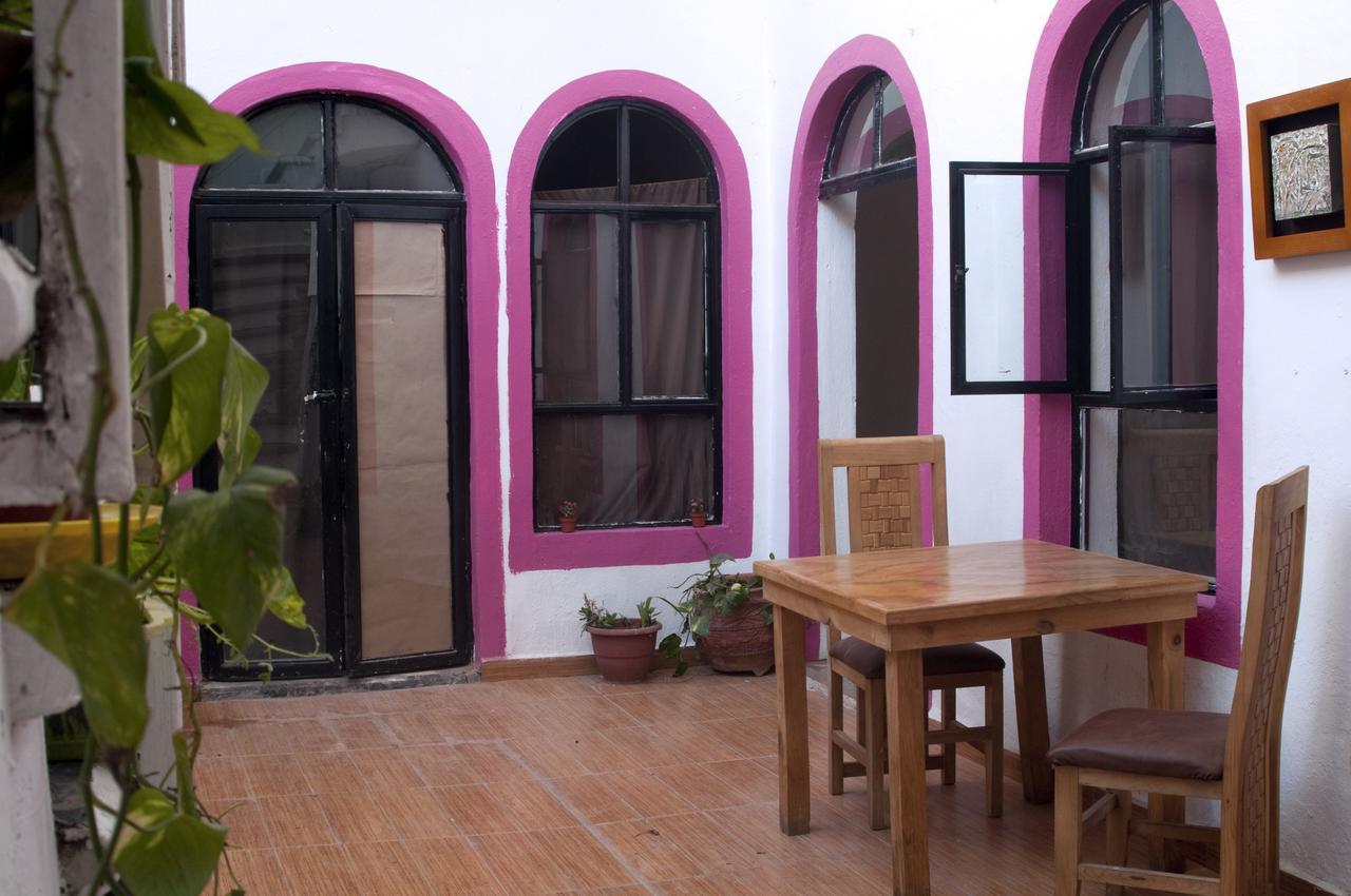 Taiyari Hostal Monterrey Ngoại thất bức ảnh